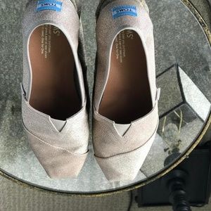 Tom's Sparkly Pink Dress Shoes